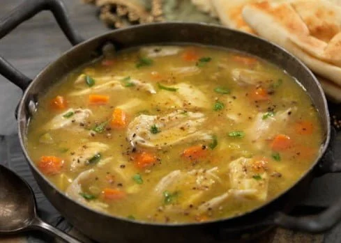 consome de pollo