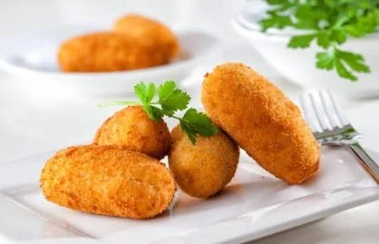 croquetas de pollo