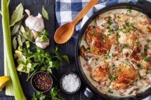 fricase de pollo
