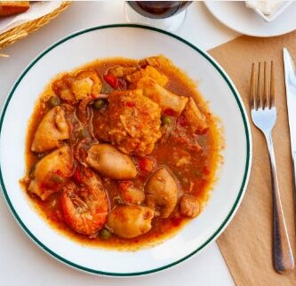 zarzuela de pescado y mariscos
