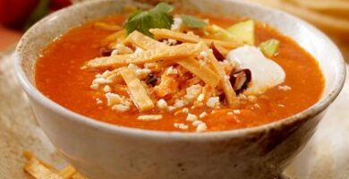 sopa de tortilla