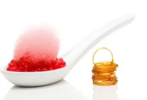 espuma de mango con caviar